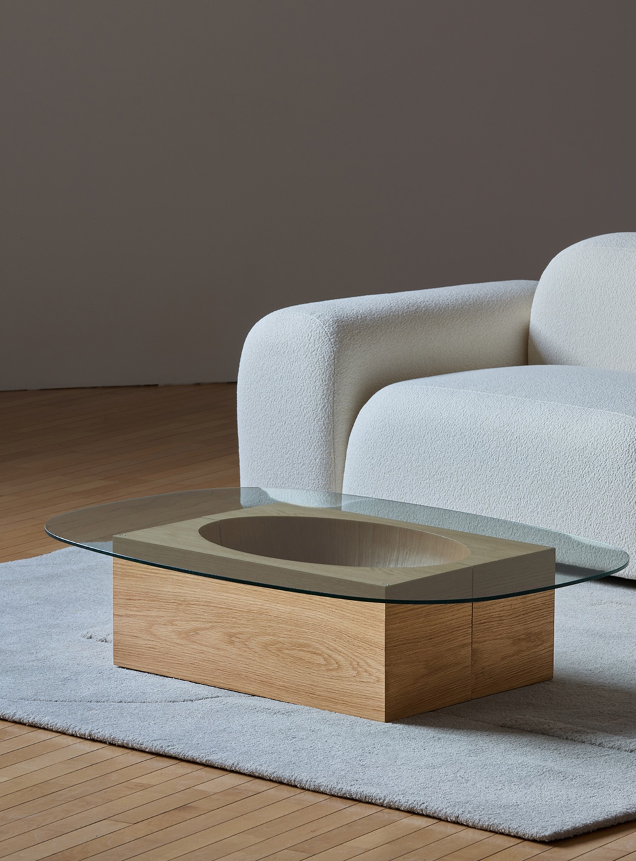 잭슨카멜레온 - Cave Sofa Table