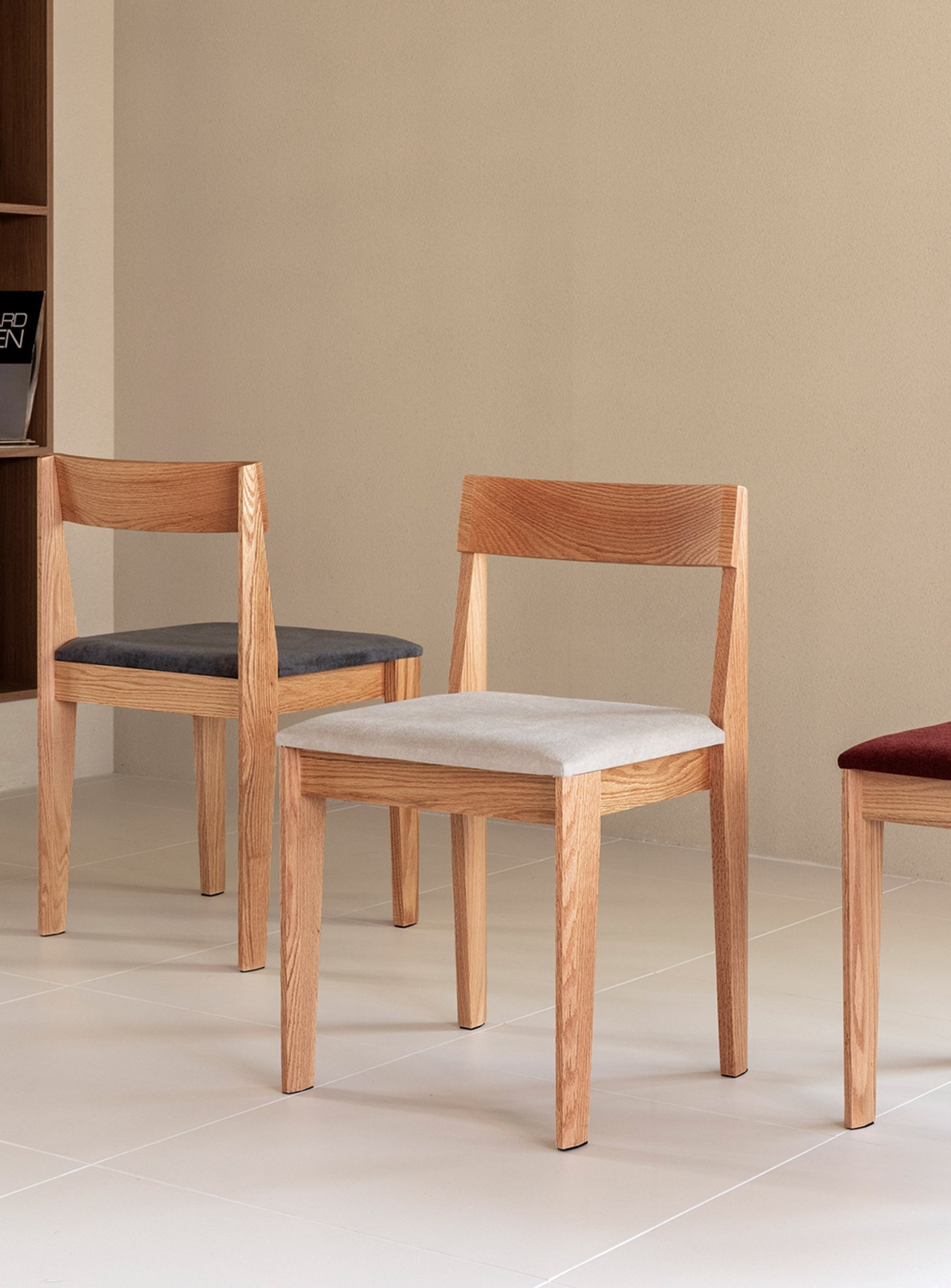 잭슨카멜레온 - Tilt Chair