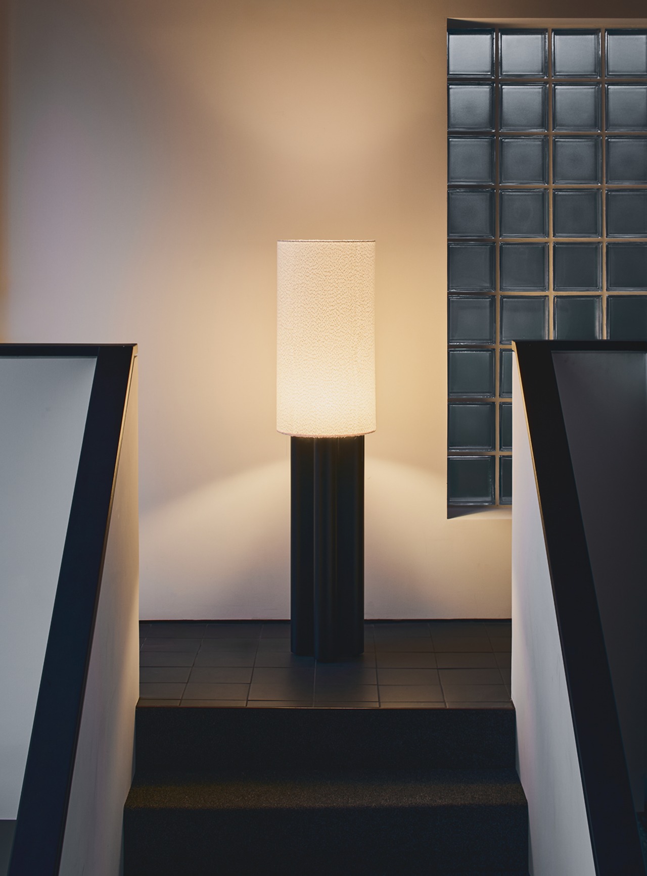 텍스쳐 - ROHE Lamp