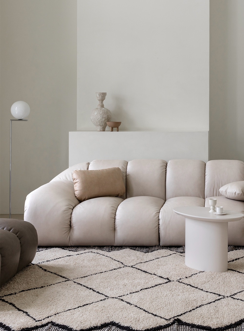 잭슨카멜레온 - Dough Sofa - Leather
