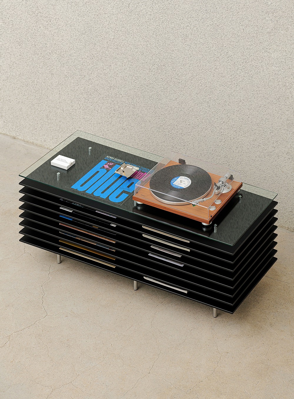 바이헤이데이 - Piloti Sideboard | High