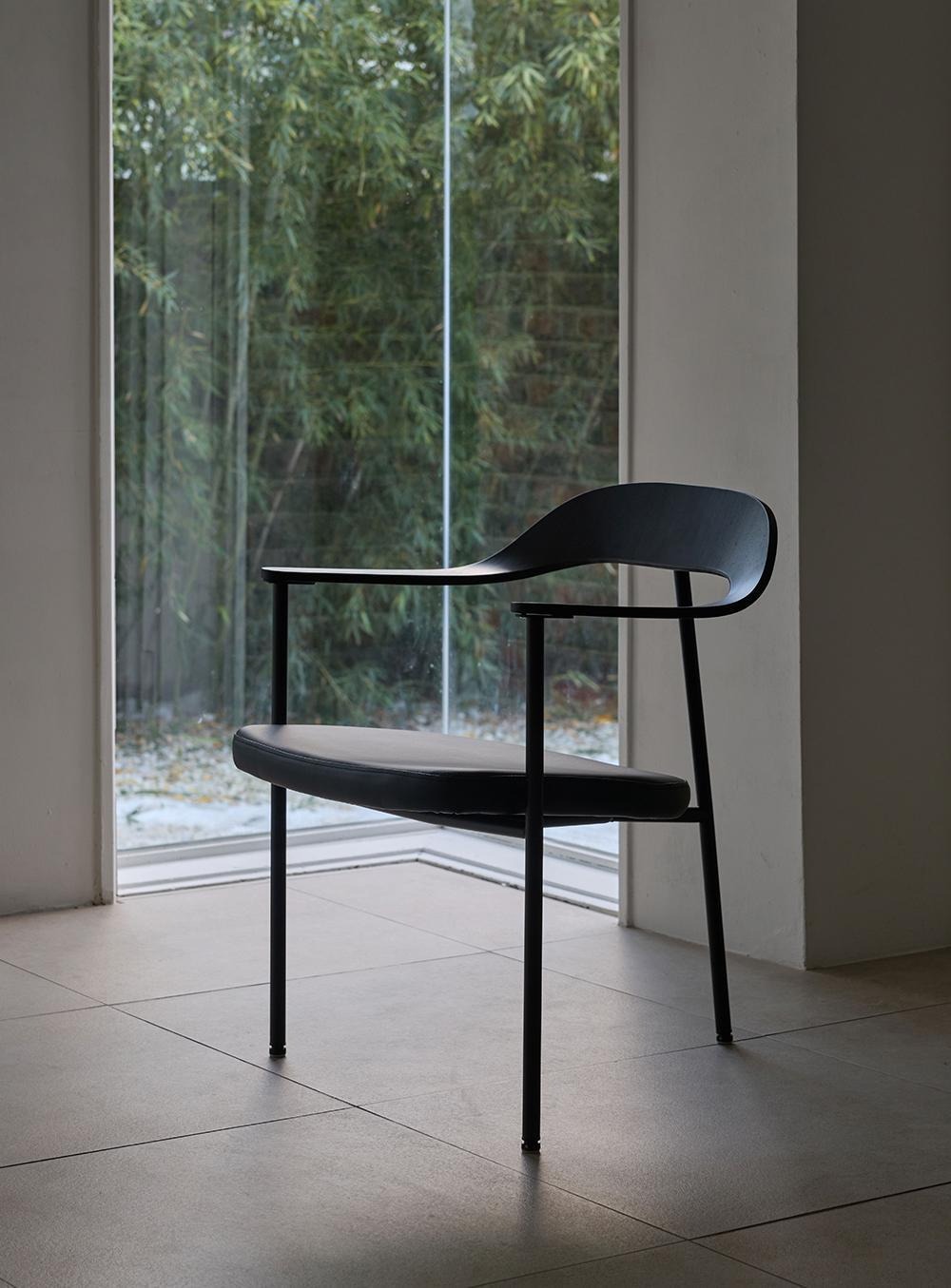 잭슨카멜레온 - Note Lounge Chair