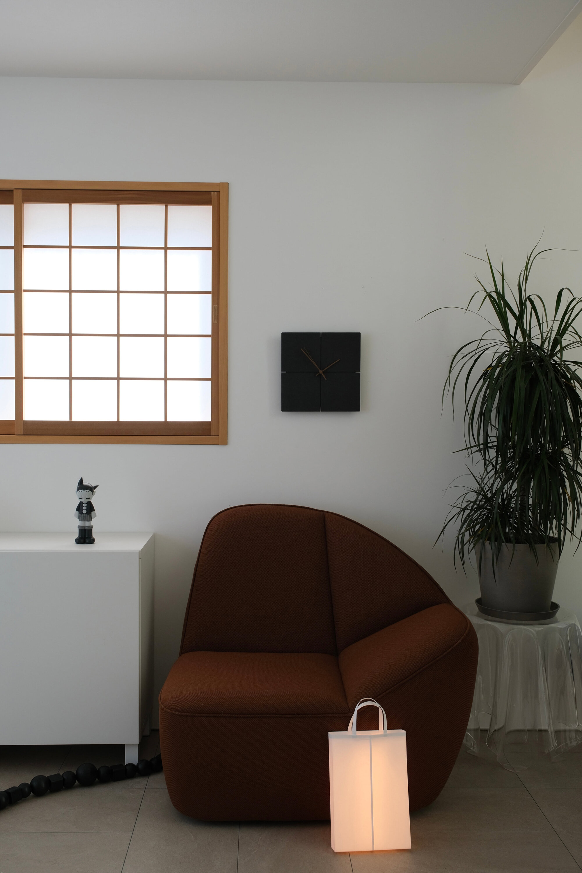 1 Seated | Maharam Merit | 033 Arrow