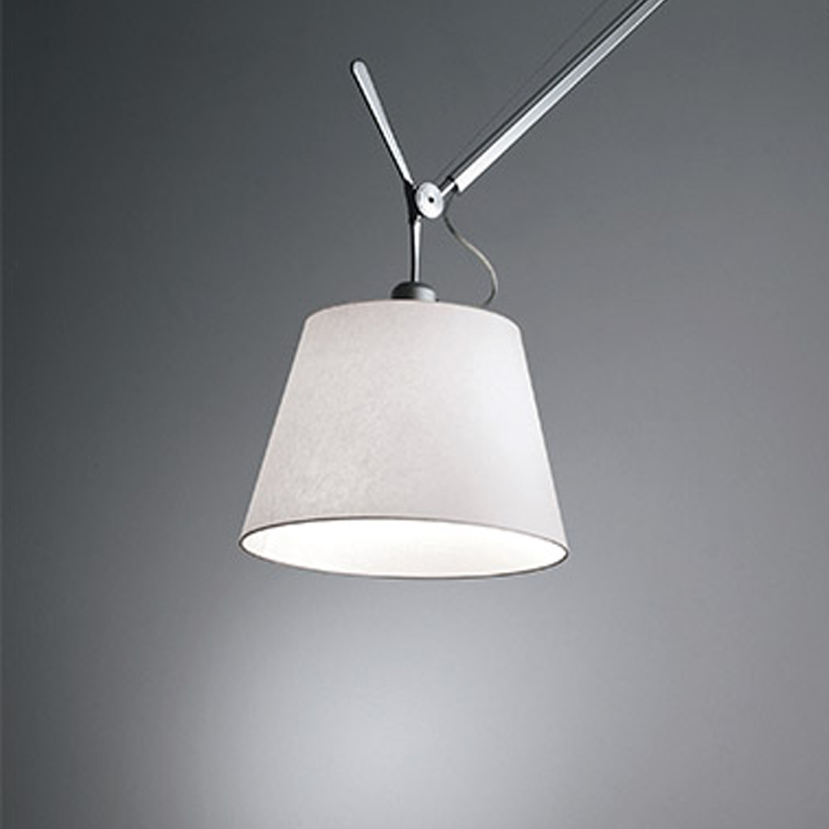 Tolomeo Mega Floor