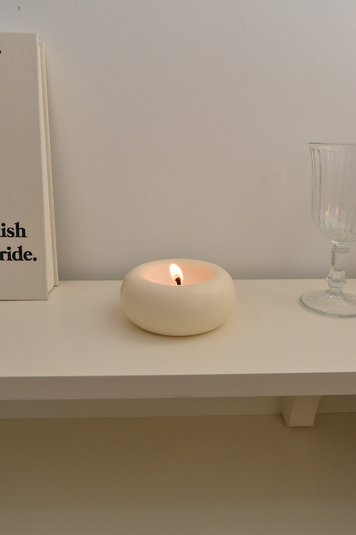Press Candle - Ivory