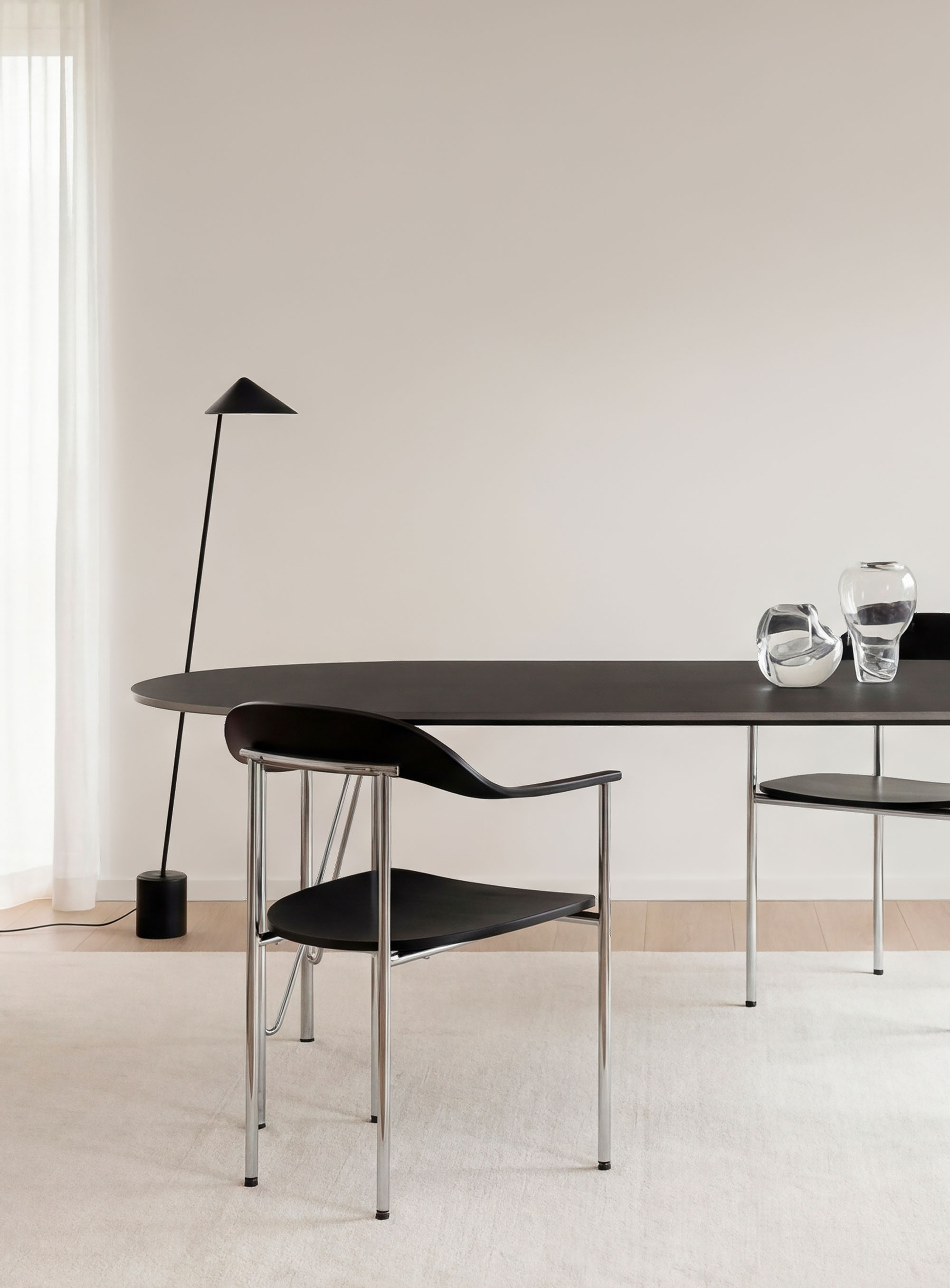 잭슨 Note Dining Chair