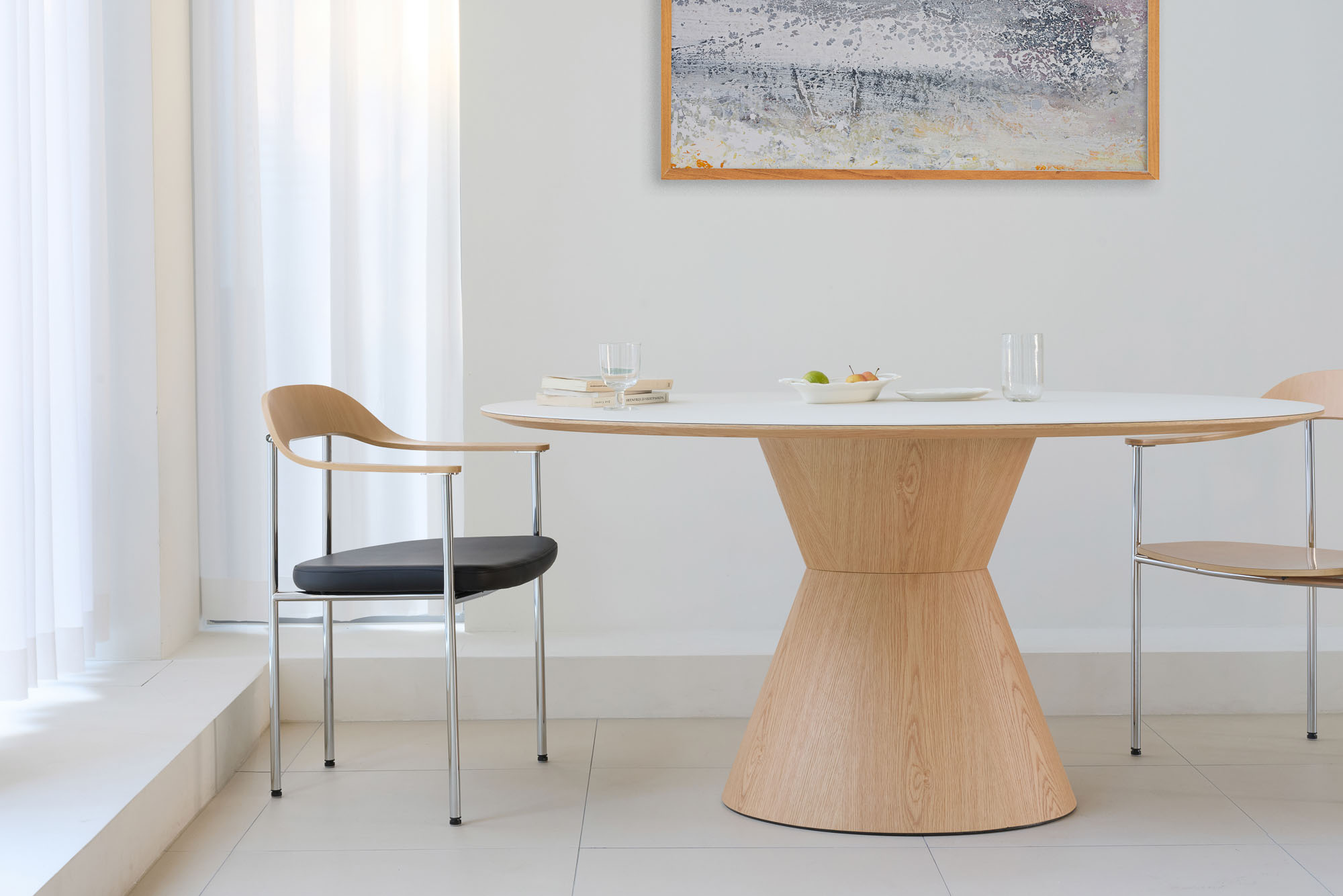 잭슨 Note Dining Chair