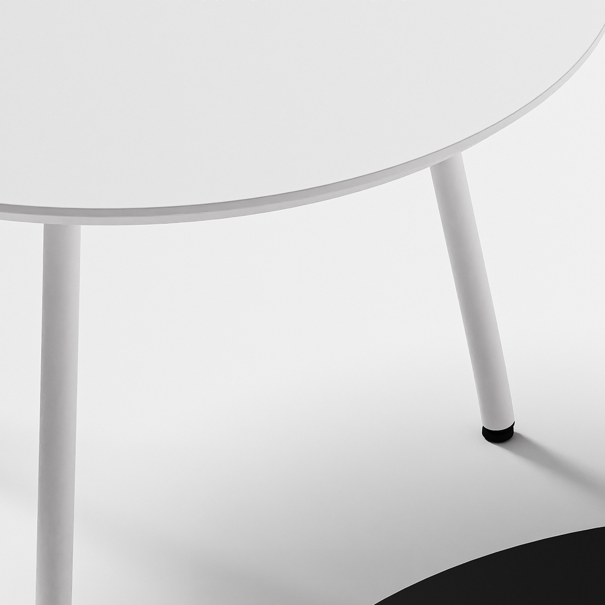 잭슨 Dolmen Spuare Sofa Table 