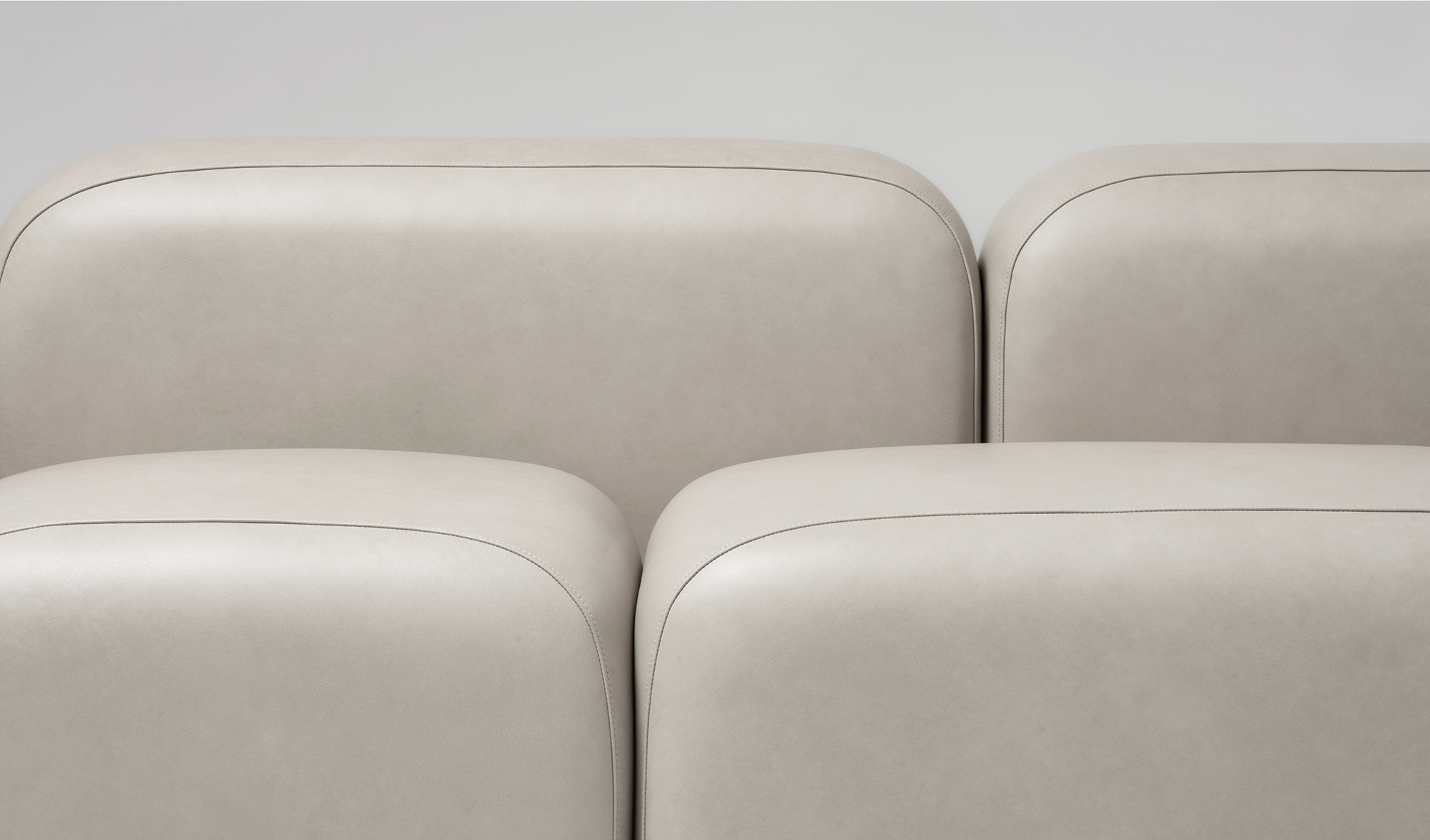 잭슨 Pebble Sofa - Leather