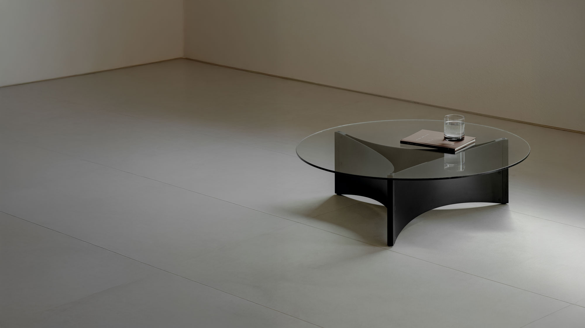 무니토 SHADE SOFA TABLE