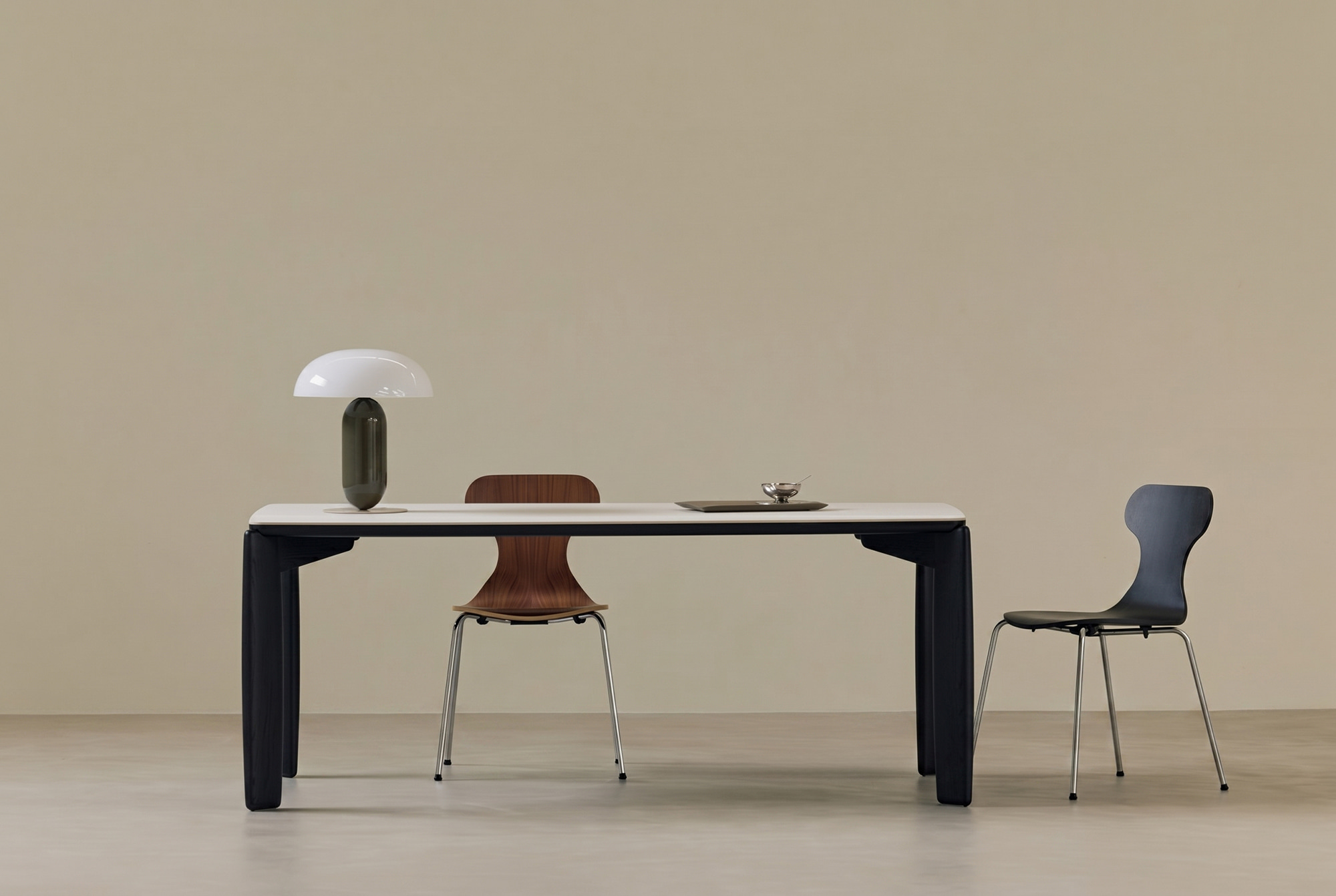 오블리크테이블 (Oblique Table) 레스트 테이블