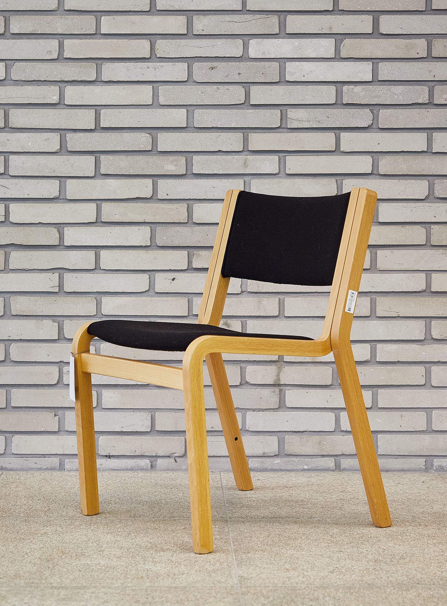 세컨드마켓 - Magnus Olesen chair