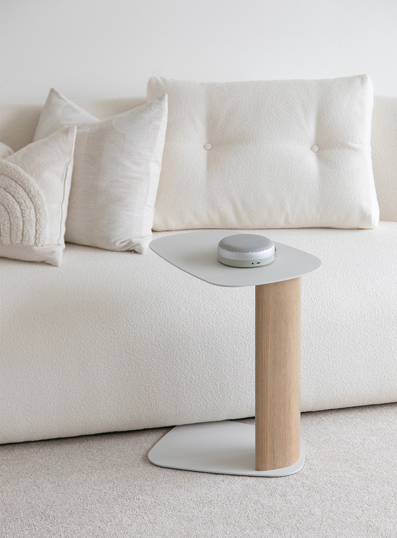 무니토 - BOULDER SIDE TABLE