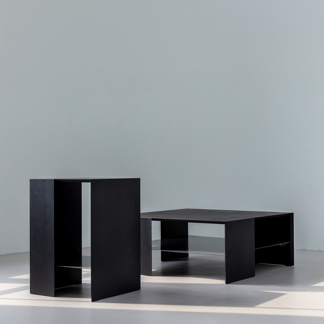 잭슨카멜레온 - Kante Side Table