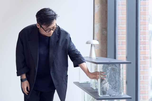 인터뷰